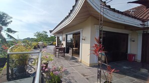 Minibar - Verano Guest House Bohol (Tagbilaran)