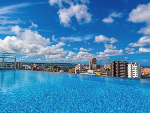 Outdoor pool - Aqua Palace Chatan by Coldio Premium (Chatan)