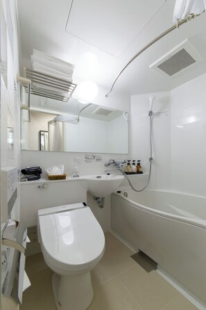Combined shower/tub, hair dryer, bathrobes, slippers