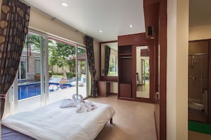 6 bedrooms, iron/ironing board, WiFi, bed sheets