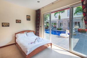6 bedrooms, iron/ironing board, WiFi, bed sheets