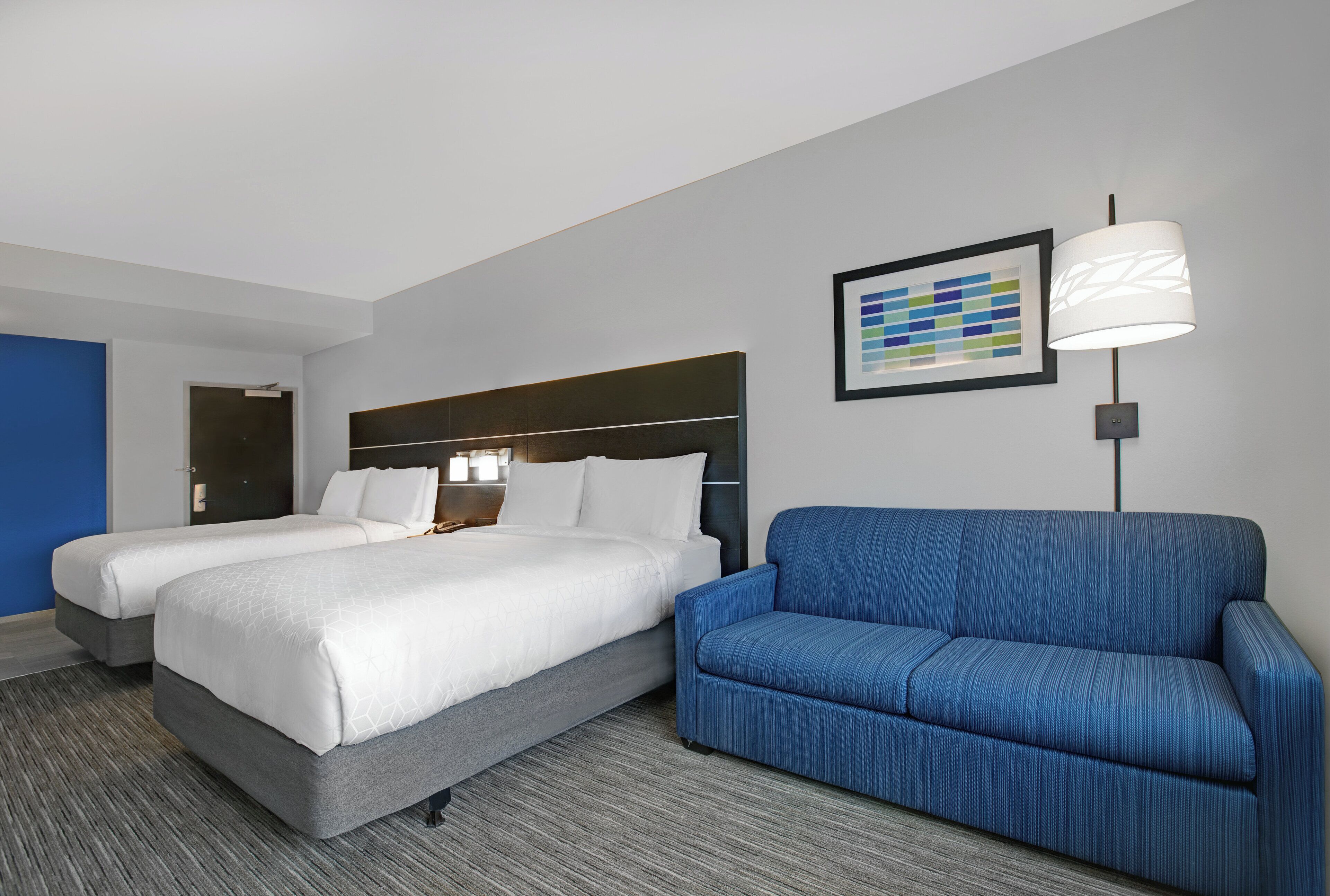 Desk, laptop workspace, iron/ironing board, WiFi (free)