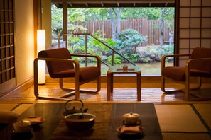 Japanese-Style Room with Open-Air Hot Spring Bath, Garden View, Non-Smoking | 1 bedroom, free WiFi