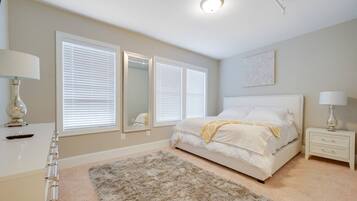 1 bedroom, iron/ironing board, WiFi, bed sheets