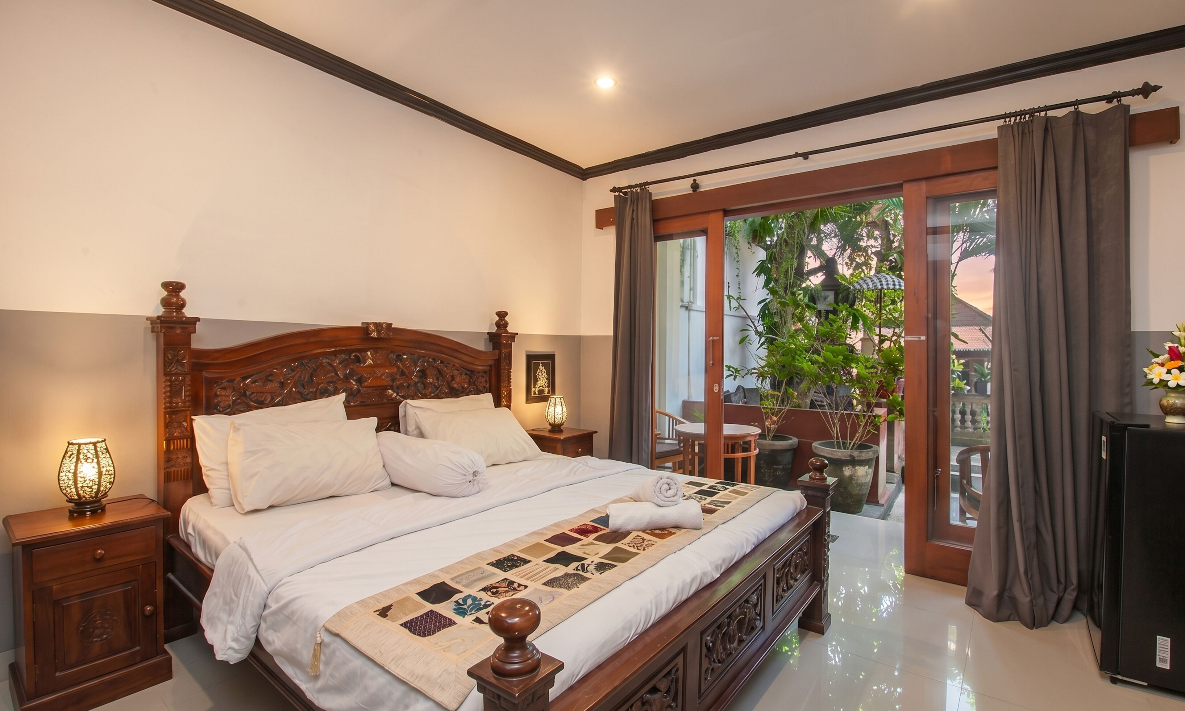 Deluxe Room | In-room safe, desk, free WiFi, bed sheets