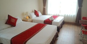 Minibar, desk, soundproofing, free WiFi - Tam Coc Little River Bungalow (Hoa Lu)
