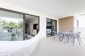Apartment, 2 Schlafzimmer | 2 Schlafzimmer, Bügeleisen/Bügelbrett, Babybetten, kostenloses WLAN