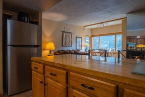 Condo, 2 Bedrooms | Private kitchen | Fridge, microwave, oven, dishwasher - Ski Condo With Short Walk to Lifts - SH501 by Redawning (Copper Mountain)