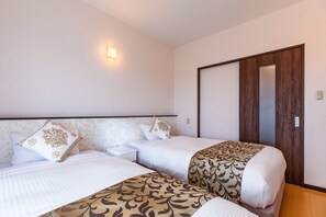Standard Twin Room | Free WiFi, bed sheets