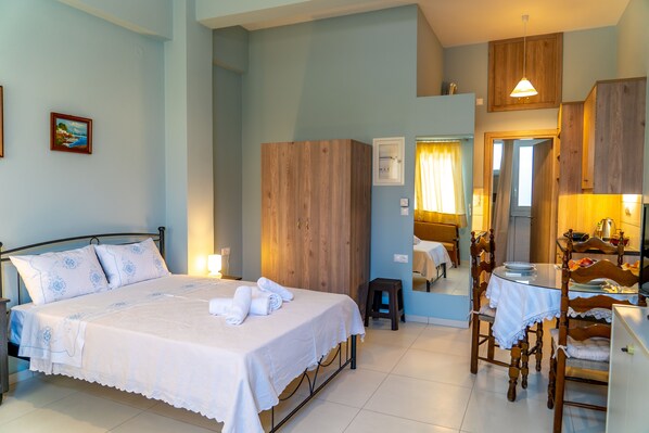 1 makuuhuone, silitysrauta/-lauta, ilmainen Wi-Fi, vuodevaatteet