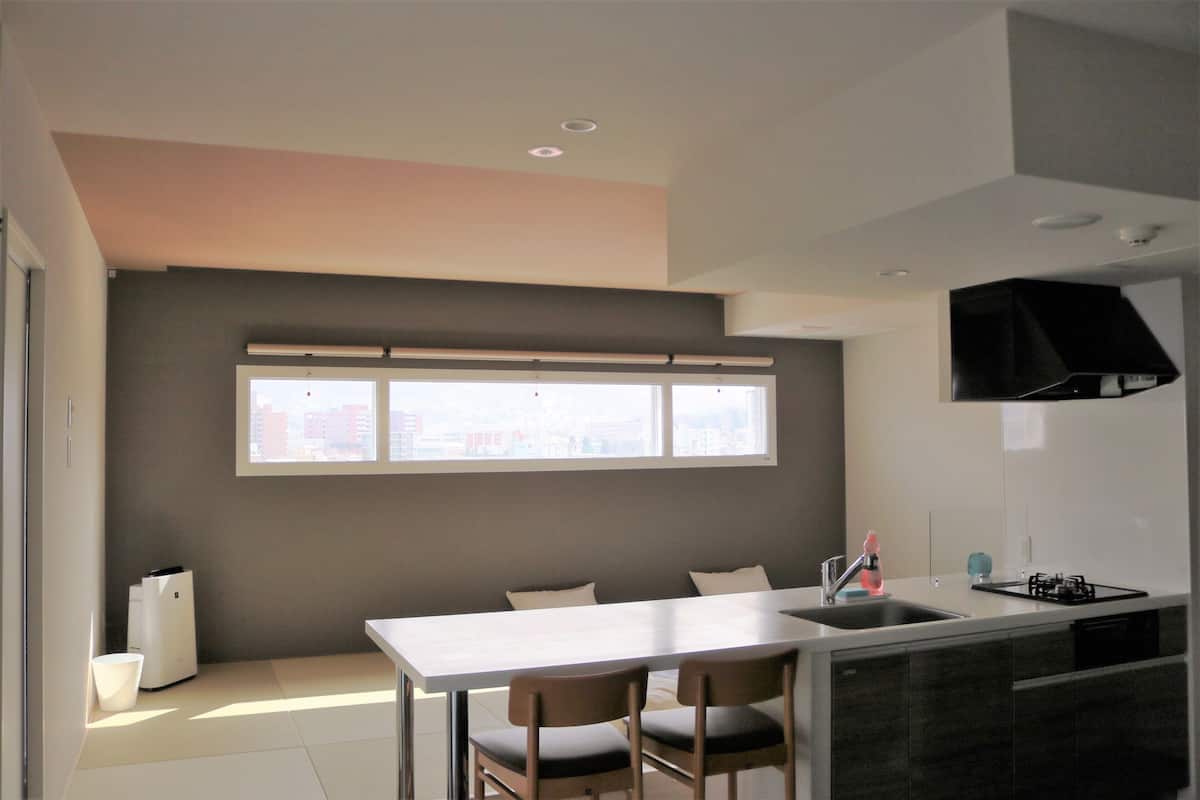 Habitación cuádruple estándar, vistas al mar (Japanese Modern, I, 1F) | 1 dormitorio, escritorio, espacio para trabajar con un portátil