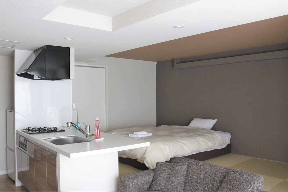 Habitación estándar doble (Japanese Modern, K) | 1 dormitorio, escritorio, espacio para trabajar con un portátil