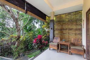 Habitación doble Deluxe | Terraza o patio