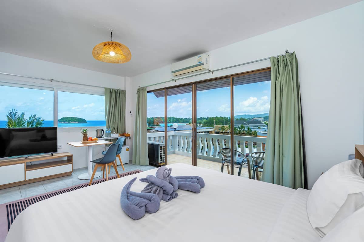 Deluxe Sea View Room | 1 Schlafzimmer, Minibar, Zimmersafe, individuell dekoriert