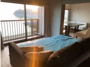 2 bedrooms, desk, free WiFi, bed sheets