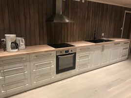 高级小屋, 4 间卧室 | 私人厨房 | 冰箱、烤箱、炉灶、洗碗机