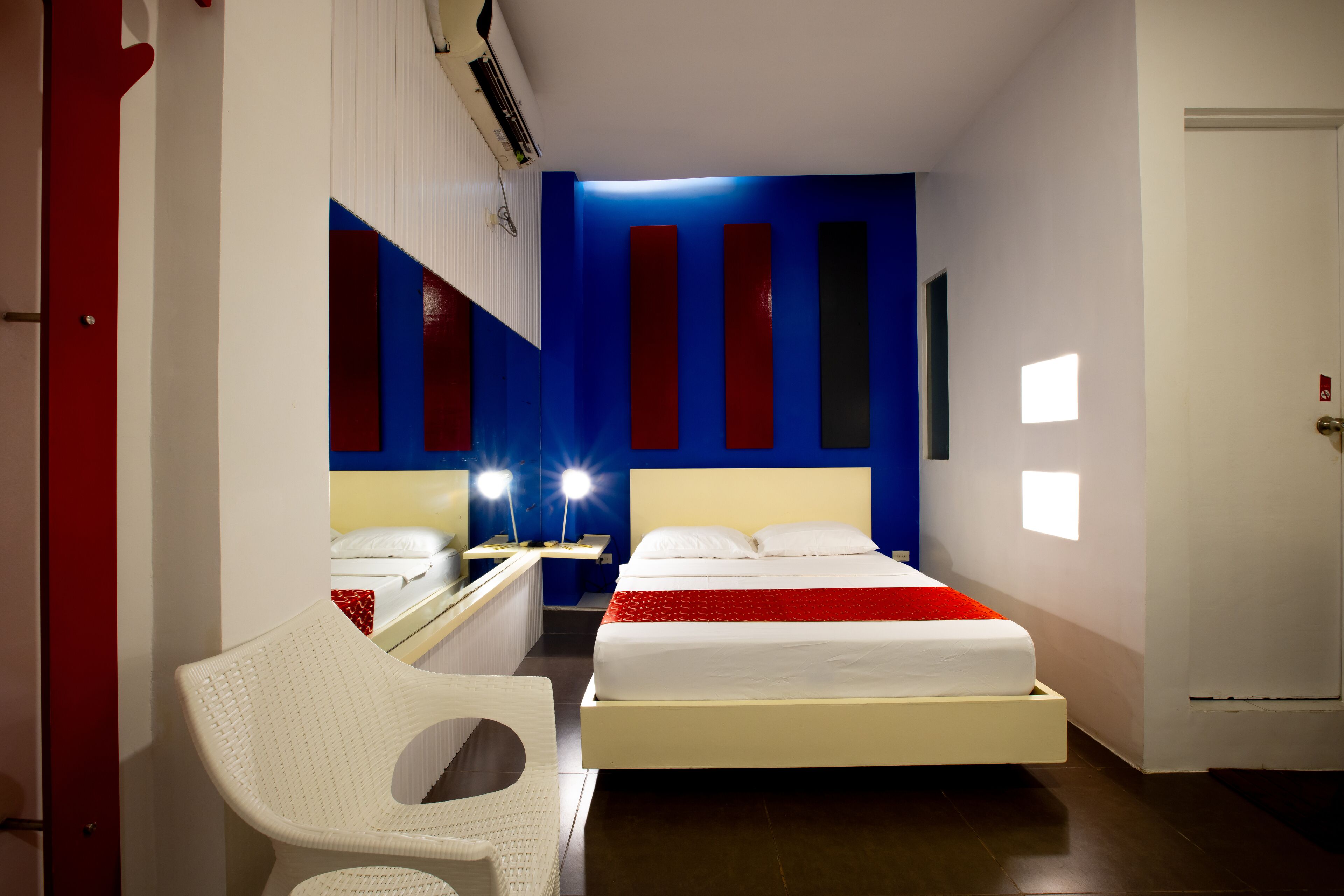 标准房, 1 张大床 | 客房内保险箱、免费 WiFi