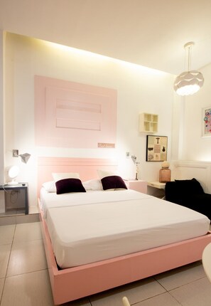 In-room safe, free WiFi - Hotel Monde (Dagupan)