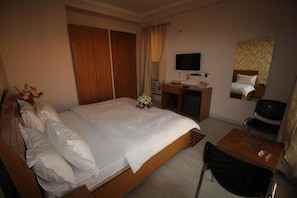 Deluxe-Doppelzimmer | Schreibtisch, kostenloses WLAN