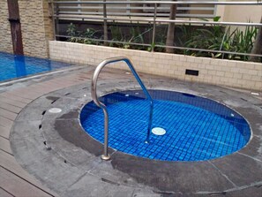 Utomhuspool
