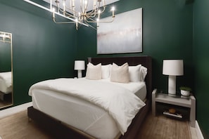 1 bedroom, bed sheets