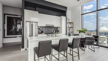 Oven, dishwasher, espresso maker, cookware/dishes/utensils