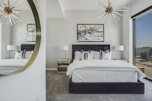 1 bedroom, bed sheets