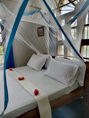 Cortinas opacas y sistema de insonorización