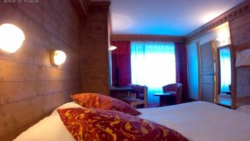 Soundproofing, free WiFi, bed sheets, wheelchair access