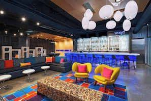 Bar (on property) - Aloft by Marriott Waco Downtown (Waco)
