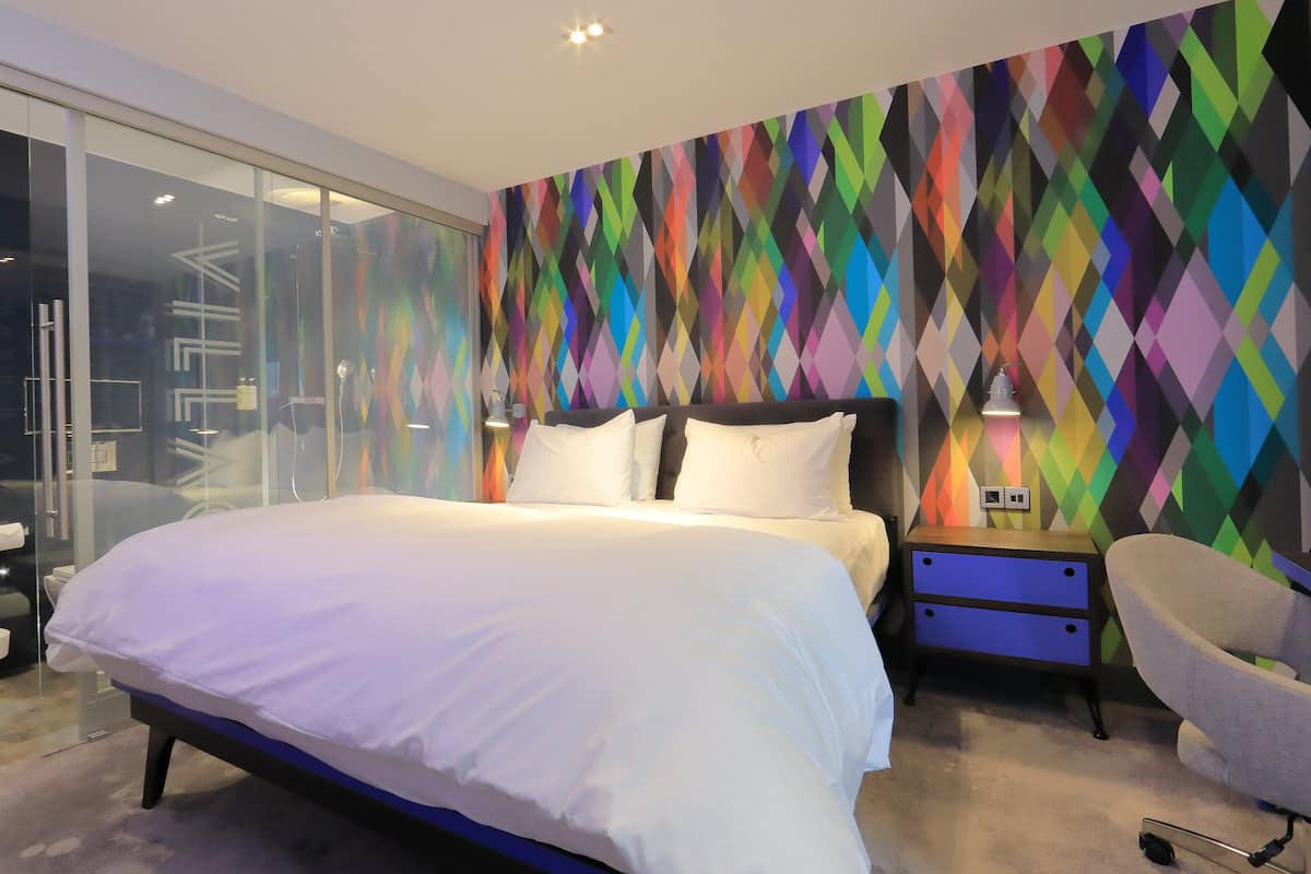 1 bedroom, desk, laptop workspace, blackout curtains