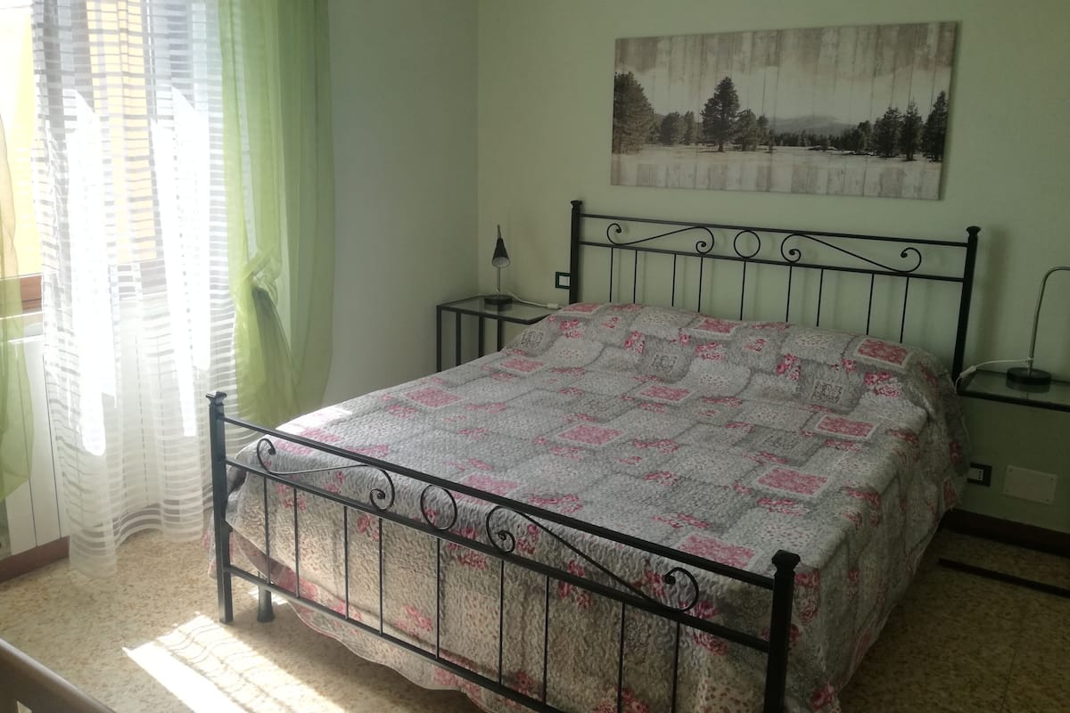 Family Triple Room, Hill View (Menta) | Hypo-allergenic bedding available, blackout drapes, bed sheets