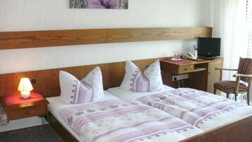 Habitación doble | Wifi gratis y ropa de cama