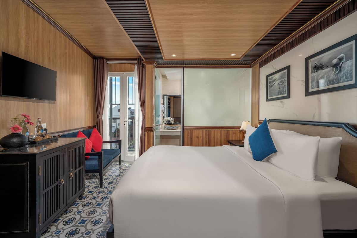 Quarto casal clássico | 1 quarto, roupas de cama premium
