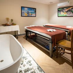 Bain à remous intérieur