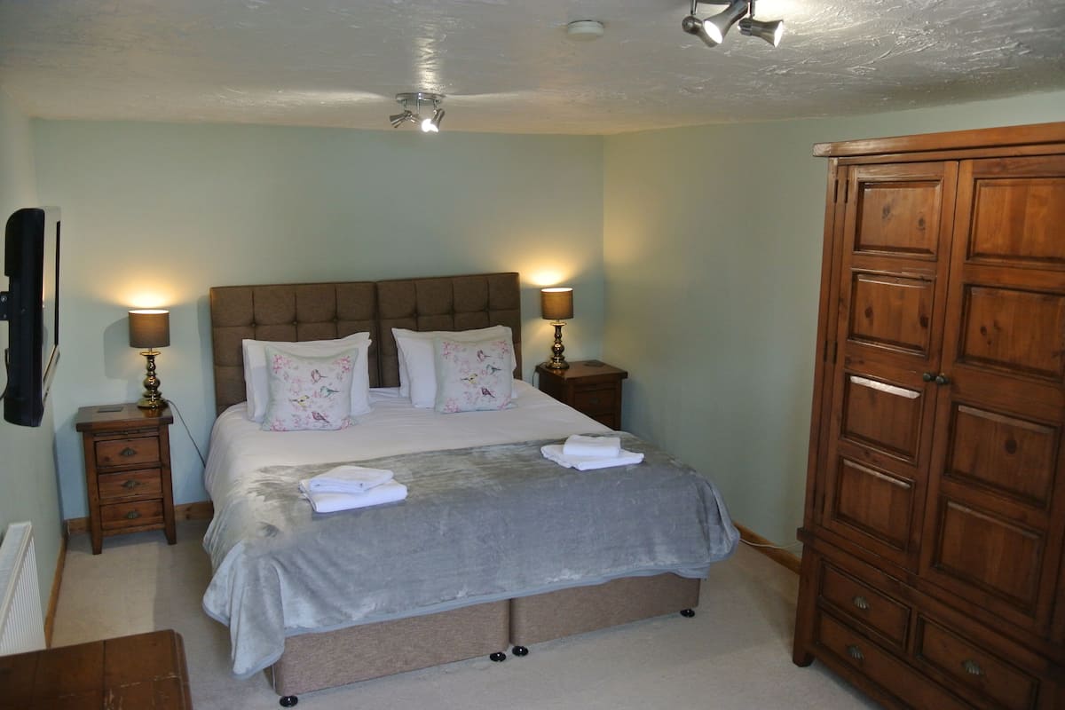 Classic Double Room | WiFi (free)