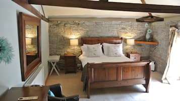 Superior Double Room | Free WiFi