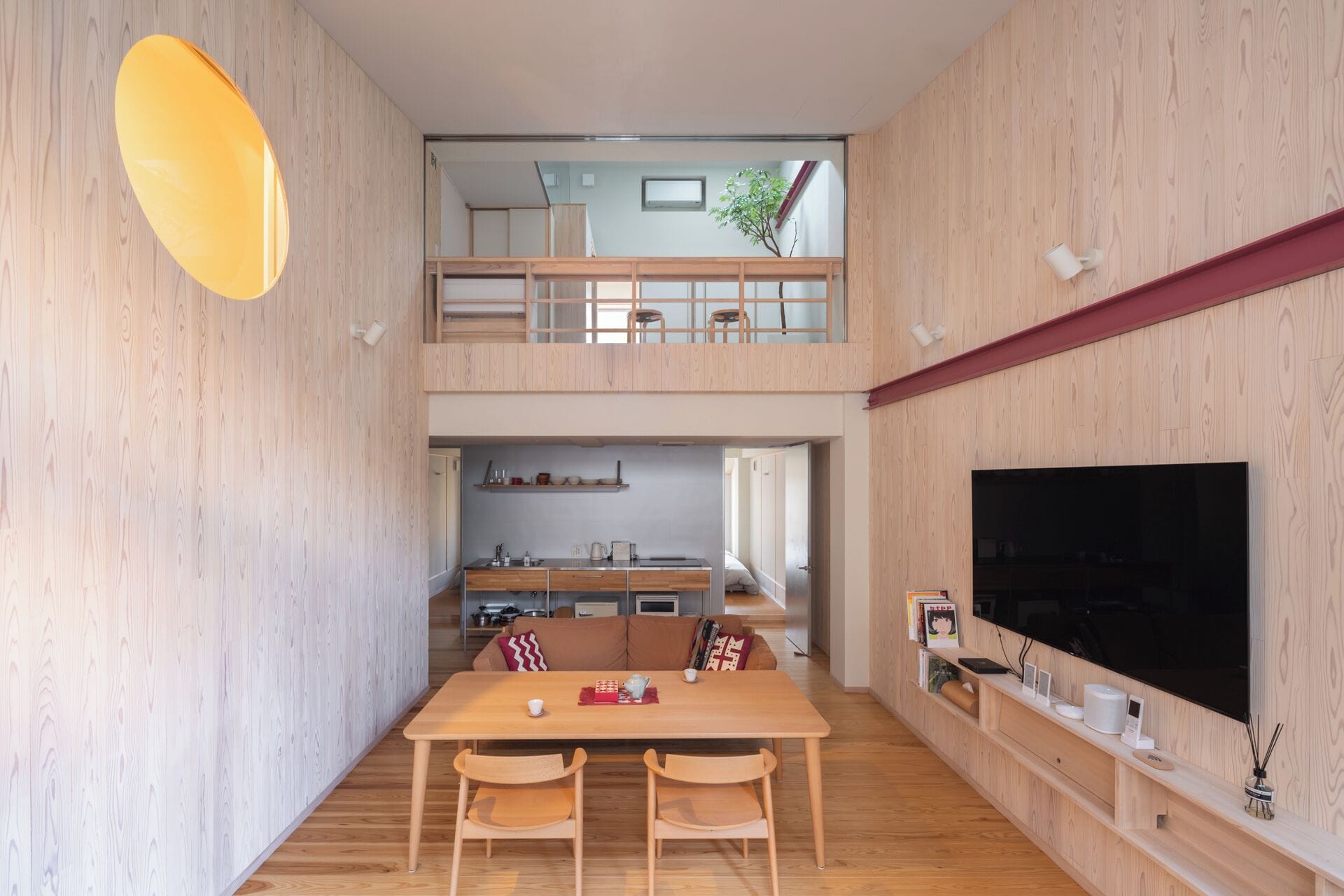 3 bedrooms, in-room safe, iron/ironing board, free WiFi