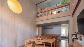 Room 2254 | 3 bedrooms, in-room safe, iron/ironing board, free WiFi