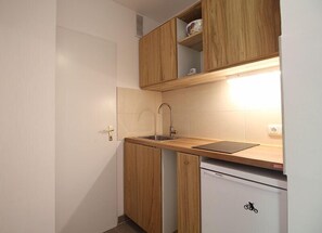 Studio (Berglust) | Private kitchen | Fridge, microwave, stovetop, coffee/tea maker - Berglust (Garmisch-Partenkirchen)