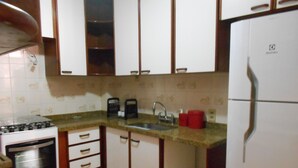 อพาร์ทเมนท์ (2 Bedrooms) | ครัวส่วนตัว