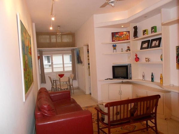 Appartement (2 Bedrooms) | Salle de séjour