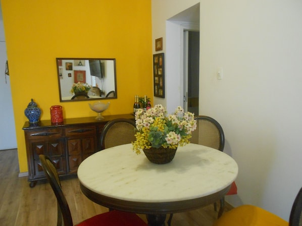 Apartment (2 Bedrooms) | Private kitchen
