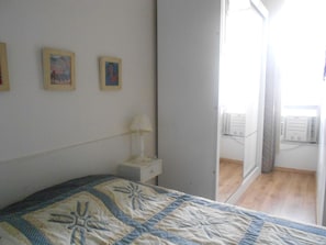 Apartment (2 Bedrooms)