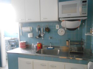 Apartment (2 Bedrooms) | Private kitchen