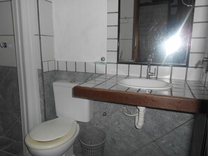 Apartamento (1 Bedroom) | Banheiro