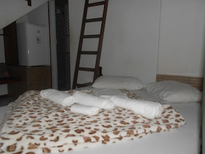 Appartement (1 Bedroom) | 1 chambre, literie fournie