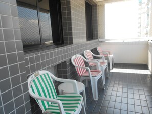 Apartment (3 Bedrooms) | Balkon