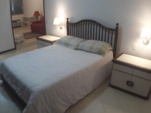 Apartamento (3 Bedrooms) | 3 quartos, roupa de cama