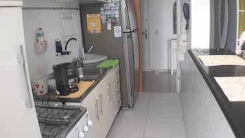 Apartment (2 Bedrooms) | Private kitchen